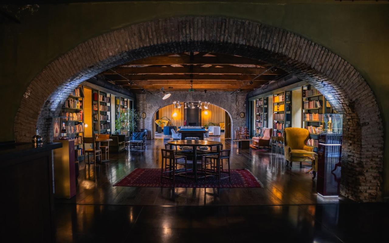 Tsinandali Estate, A Radisson Collection Hotel エクステリア 写真 Library at the Hotel