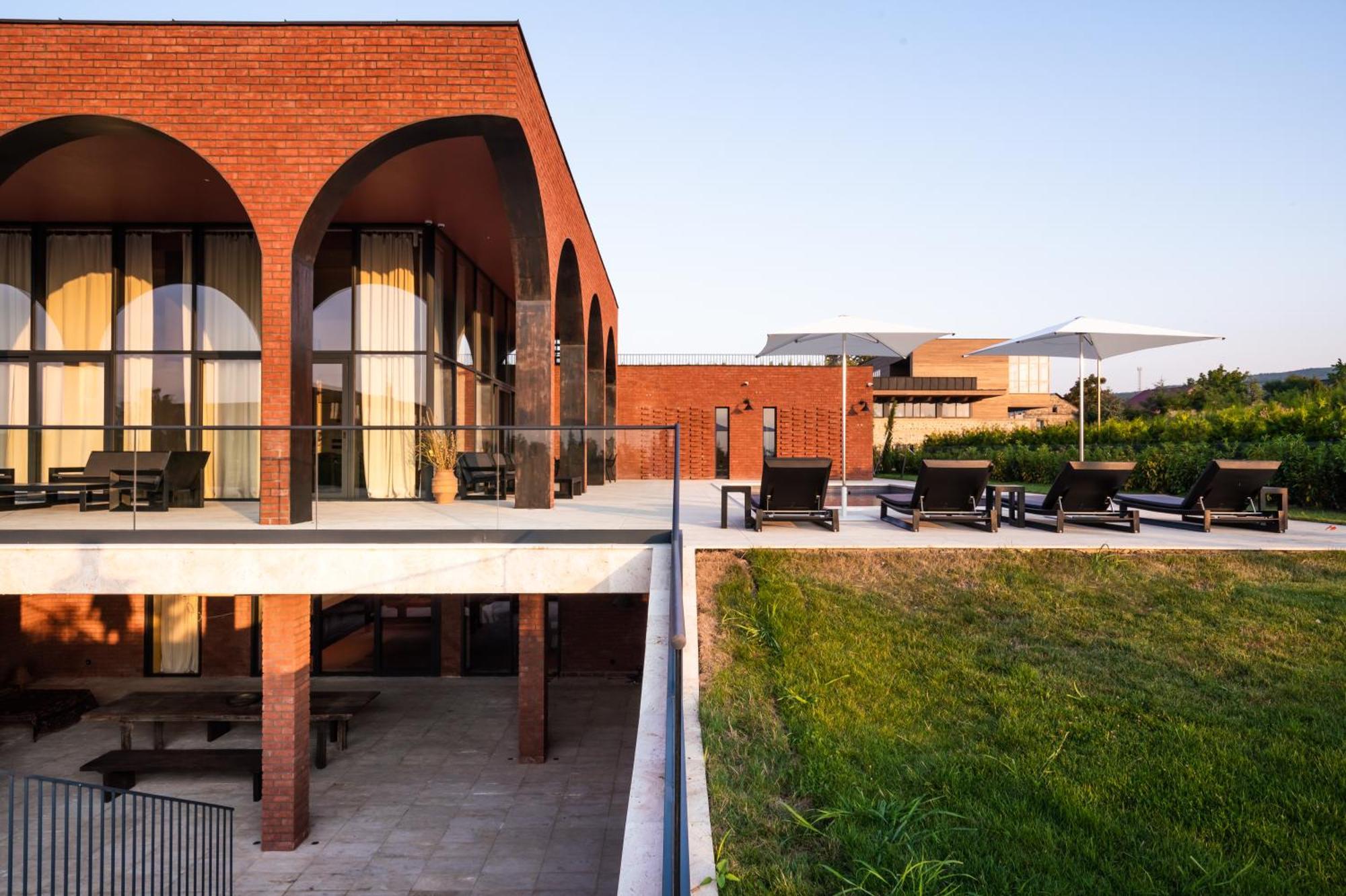 Tsinandali Estate, A Radisson Collection Hotel エクステリア 写真